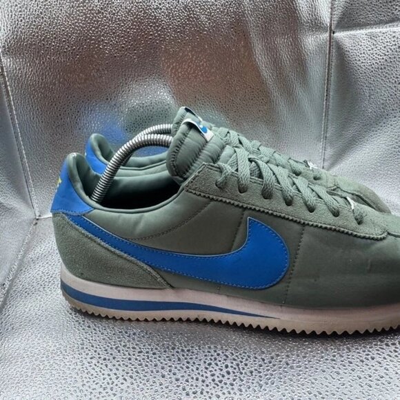 Size 10.5 Nike Air Cortez Mens Clay Green Athletic Sneakers 819720-300 RARE - Picture 5 of 10